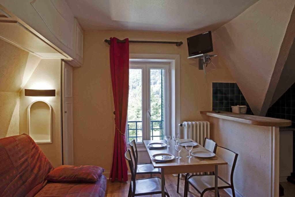 Hotel Et Residence Des Bains Vic-sur-Cère 部屋 写真